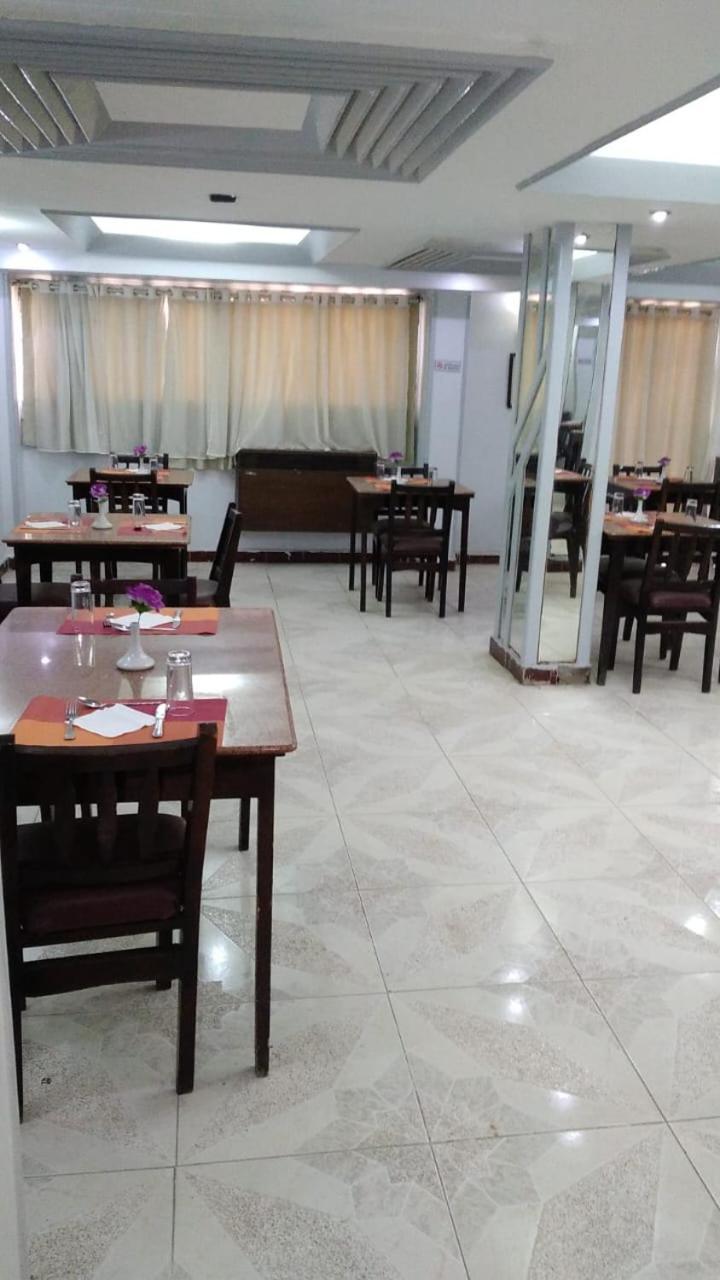 Oscar Hotel Aswan Buitenkant foto