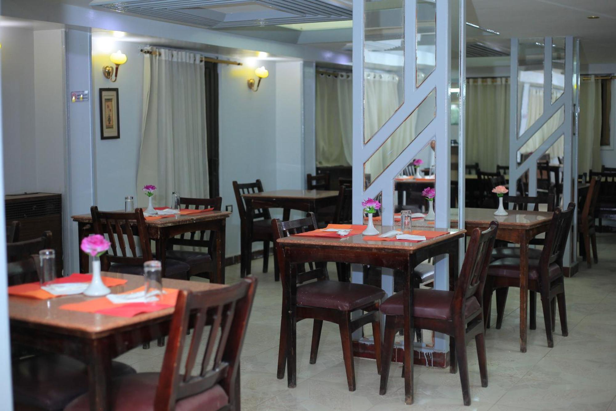 Oscar Hotel Aswan Buitenkant foto