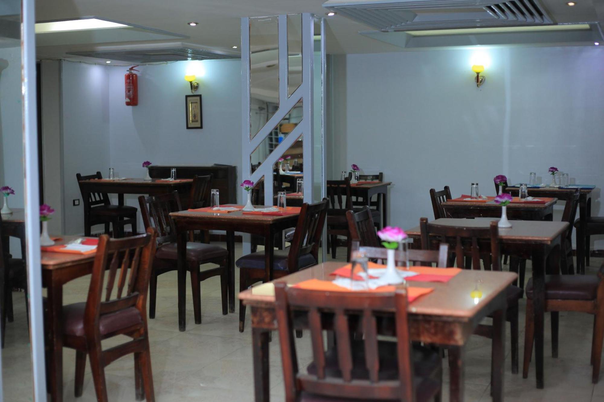 Oscar Hotel Aswan Buitenkant foto