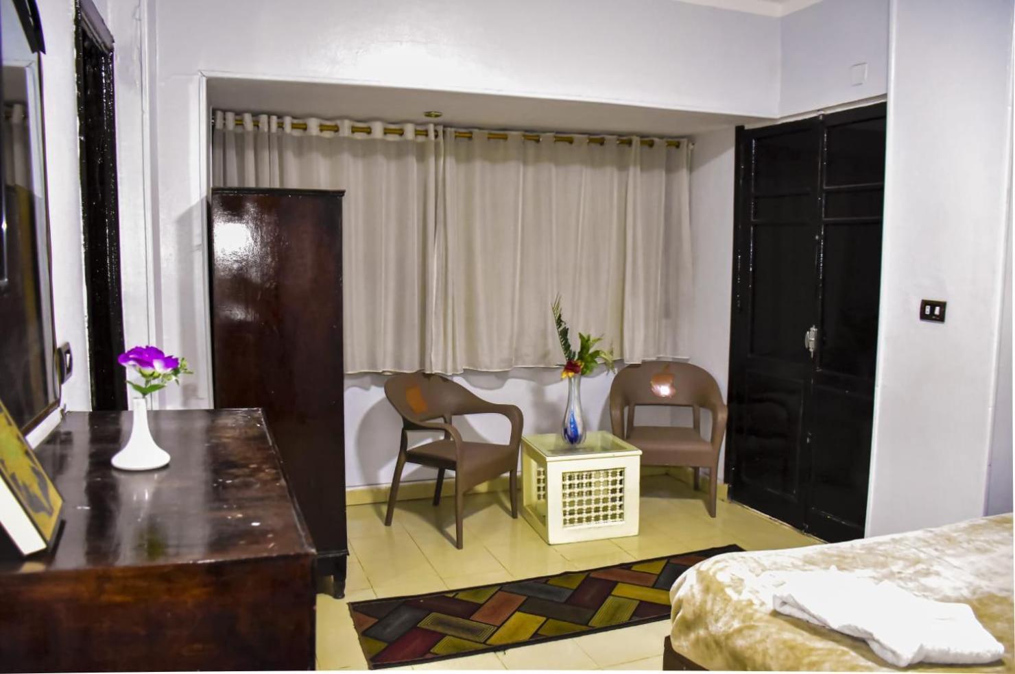 Oscar Hotel Aswan Buitenkant foto